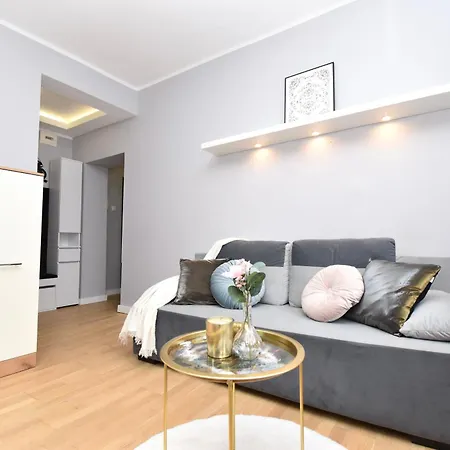 Apartman Totu Soft Grey